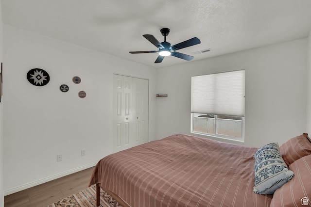 504 E Telegraph St Unit 89, Washington, UT 84780 - bedroom featuring wood finished floors, a closet, and ceiling fan