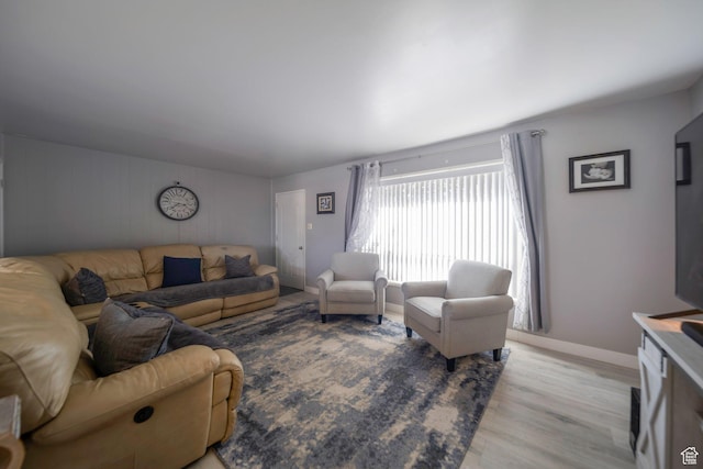 144 W 4575 S, Washington Terrace, UT 84405 - living room featuring light wood-style flooring and baseboards