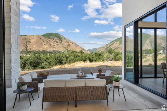 1882 N Main St, Mapleton, UT 84664 - view of patio with a mountain view and an outdoor hangout area