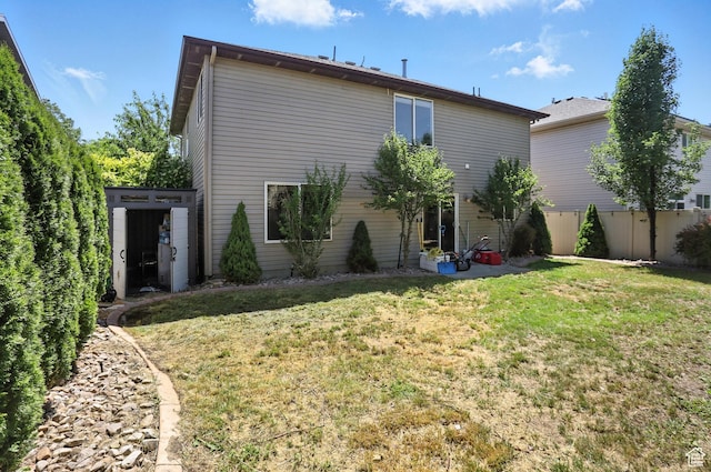 1061 N Bellingham Ct W, North Salt Lake, UT 84054 - back of property