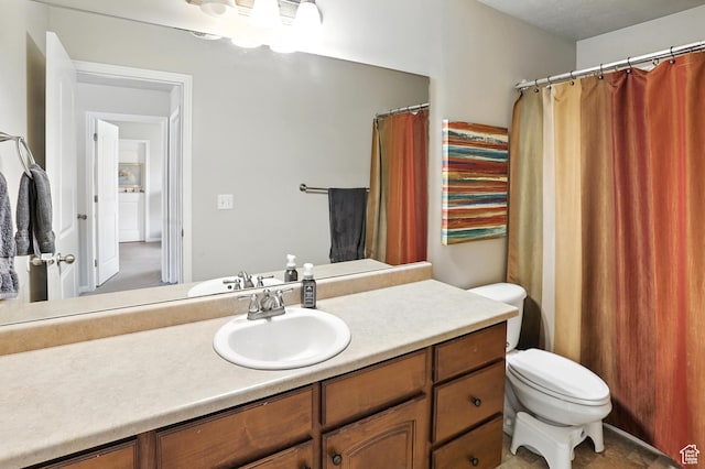 1061 N Bellingham Ct W, North Salt Lake, UT 84054 - full bath with vanity and curtained shower