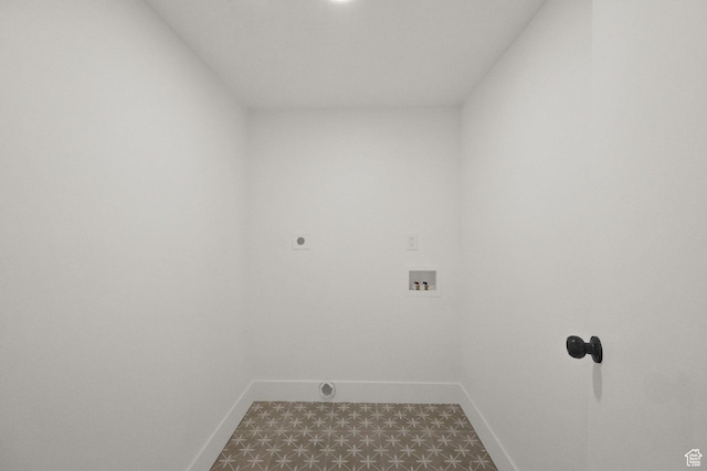468 W 2400 S, Bountiful, UT 84010 - laundry area featuring hookup for an electric dryer, washer hookup, and dark floors