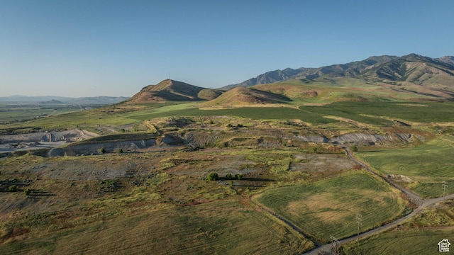 744 N 540 E, Smithfield, UT 84335 - view of mountain background