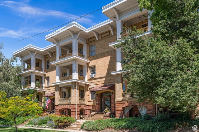 557 E 1 St Ave Unit 12, Salt Lake City, UT 84103 - view of building exterior featuring cooling unit