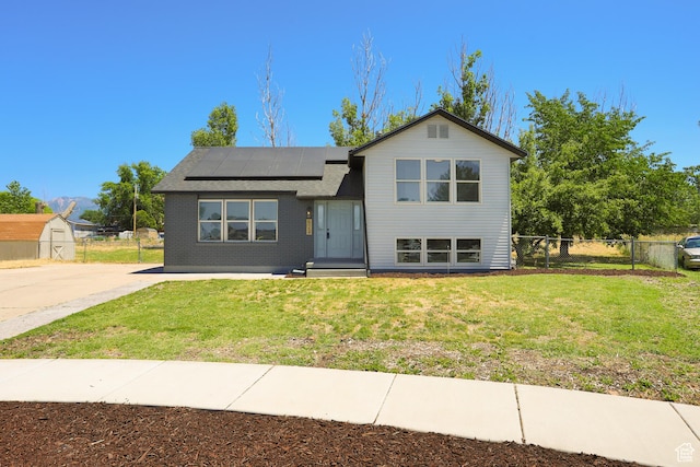 522 W 1060 N, Clinton, UT 84015 - tri-level home with solar panels and a shingled roof