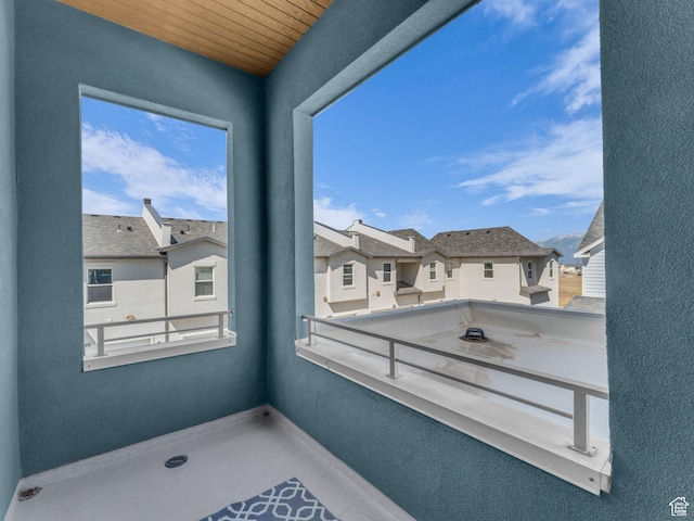 11609 S Dorian Dr W, South Jordan, UT 84009 - balcony featuring a residential view