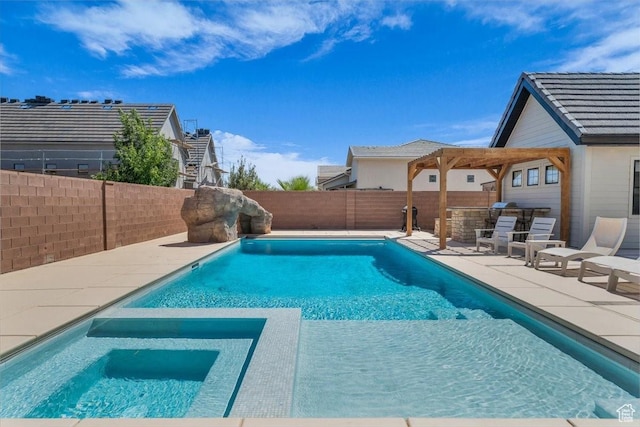 772 E Prairie Way, Washington, UT 84780 - view of pool featuring a fenced backyard, a patio area, and a pool with connected hot tub