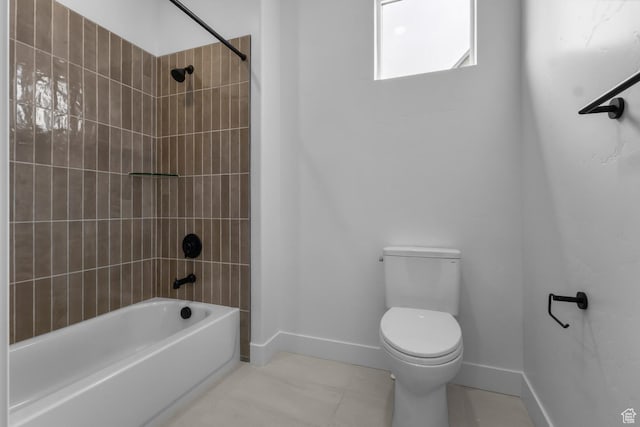 4269 N Maple Hollow Dr Unit 117, Lehi, UT 84043 - full bathroom featuring baseboards and  shower combination