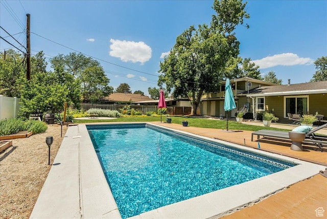 1680 E Fieldcrest Ln, Holladay, UT 84117 - view of swimming pool with a fenced backyard