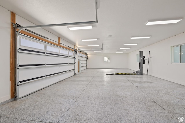 6273 S Oakcrest Cir, Holladay, UT 84121 - view of garage