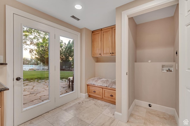 14012 S Osborne Ln E, Draper, UT 84020 - mudroom featuring baseboards