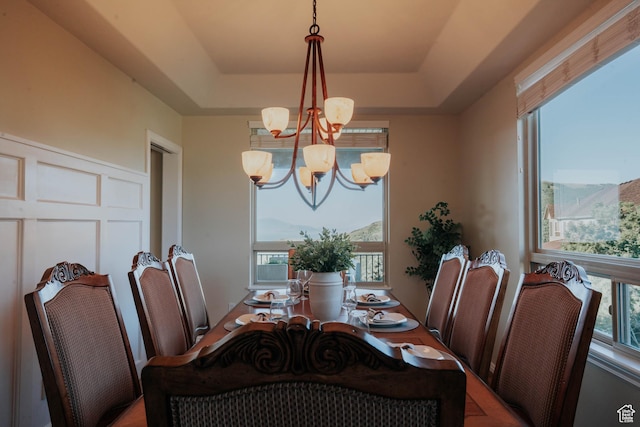 1628 E Lone Oak Dr, Draper, UT 84020 - dining space featuring a chandelier and a tray ceiling