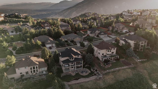 1628 E Lone Oak Dr, Draper, UT 84020 - aerial view of property's location featuring nearby suburban area and mountains