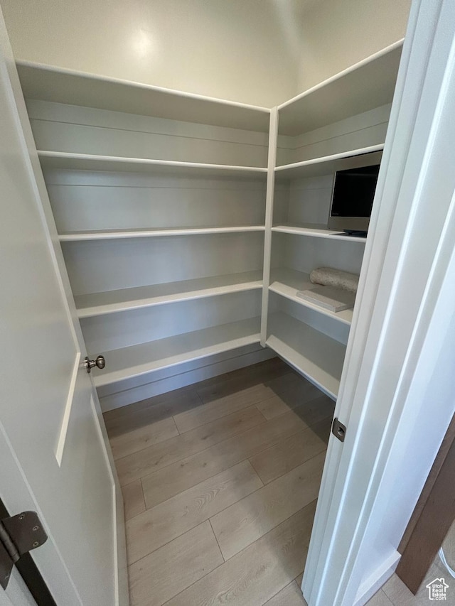 556 N 800 W, Smithfield, UT 84335 - view of pantry