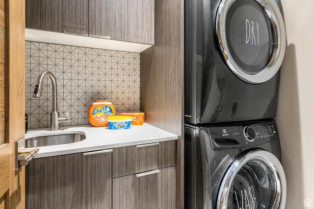 552 Deer Valley Dr, Park City, UT 84060 - laundry area featuring stacked washer / dryer