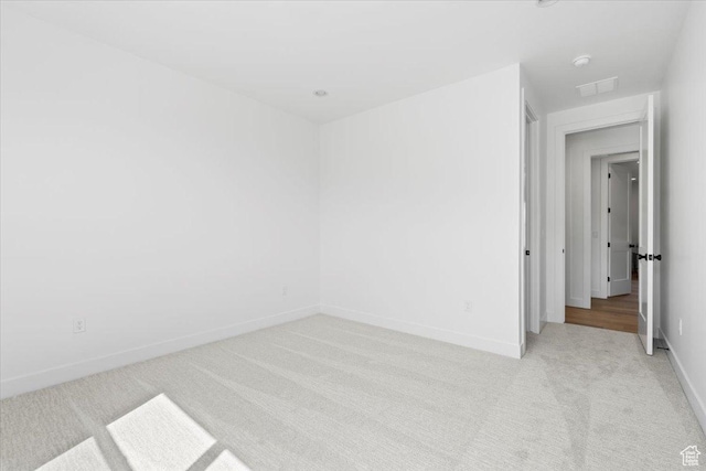 5554 N Fox Canyon Rd, Lehi, UT 84043 - empty room with light carpet and baseboards