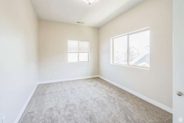 3872 S 1630 W, West Valley City, UT 84119 - carpeted empty room with baseboards