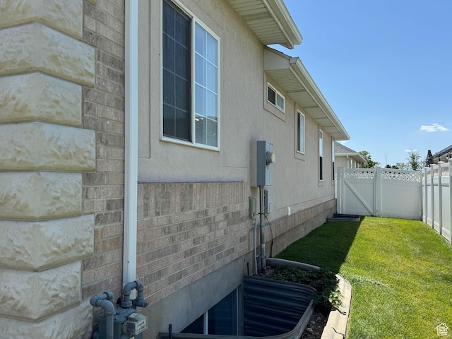 511 W 40 N, Orem, UT 84057 - view of side of property with a gate and stucco siding