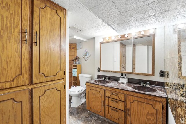 572 W 300 N, Hyrum, UT 84319 - full bath with double vanity and a drop ceiling