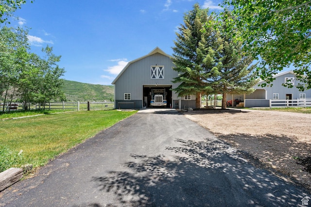 2125 E Elk Meadow Cir, Kamas, UT 84036 - view of front of home featuring an outbuilding, driveway, a barn, and a detached garage