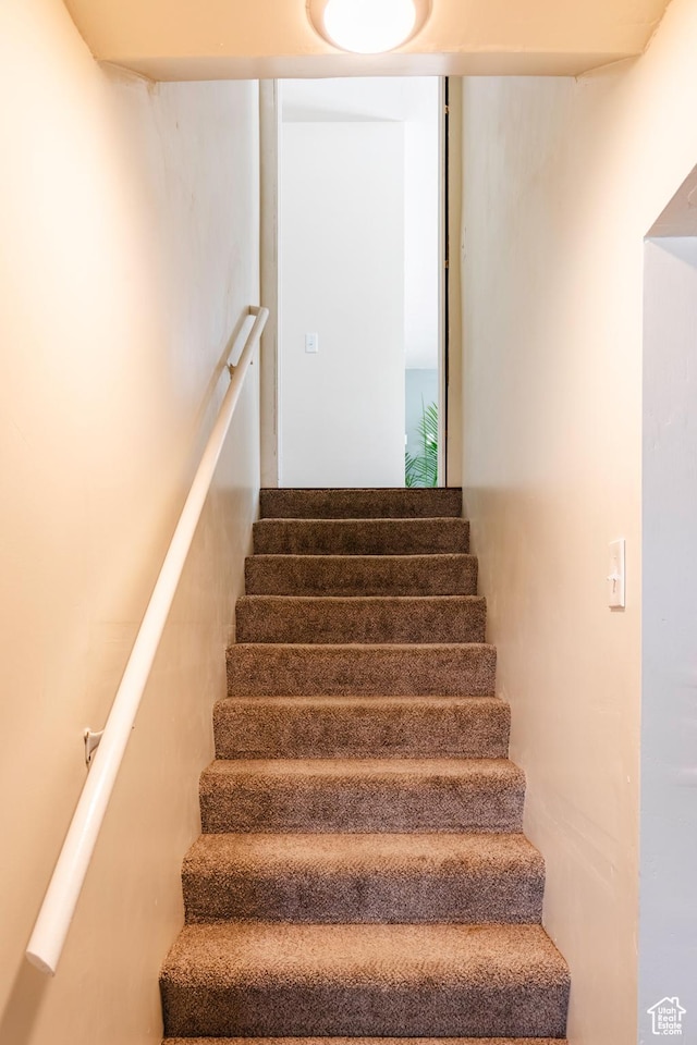 14048 S Van Cott Peak Cir W, Riverton, UT 84096 - view of stairs