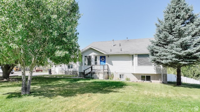 3229 E Riverdale Rd, Preston, ID 83263 - view of front facade featuring a front yard