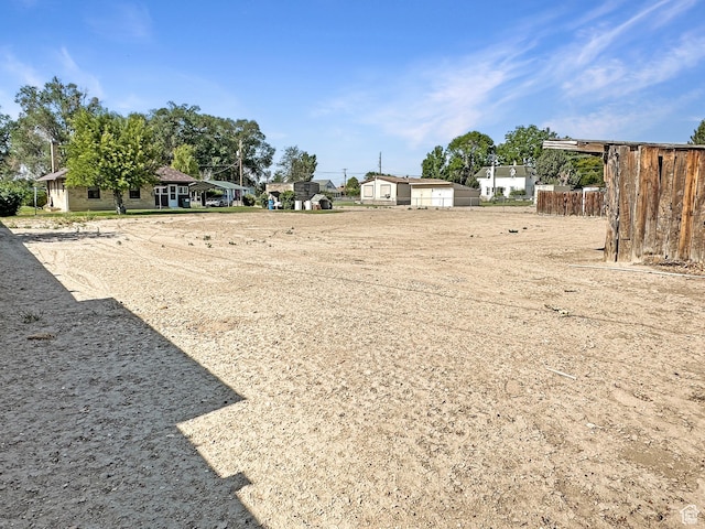 140 W 100 N, Castle Dale, UT 84513 - view of yard