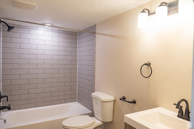 1272 E 1470 N, Payson, UT 84651 - bathroom with shower / bath combination, a textured ceiling, and vanity