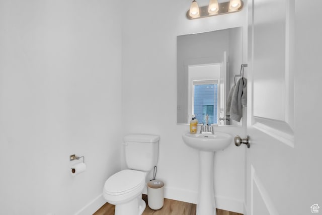 631 W 550 N, Smithfield, UT 84335 - half bath with toilet and wood finished floors