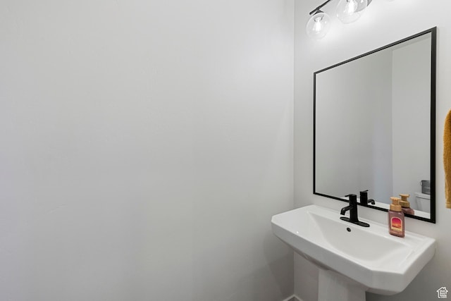 507 W 620 N Unit 127, Centerville, UT 84014 - bathroom with a sink