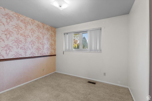 666 E Shelly Ave N, American Fork, UT 84003 - unfurnished room with wallpapered walls and carpet flooring
