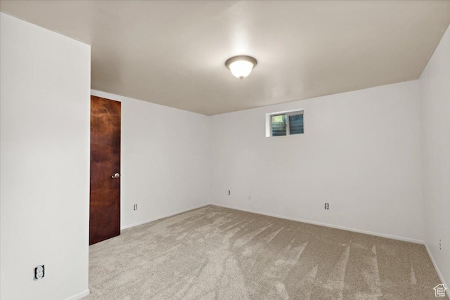 666 E Shelly Ave N, American Fork, UT 84003 - empty room with carpet