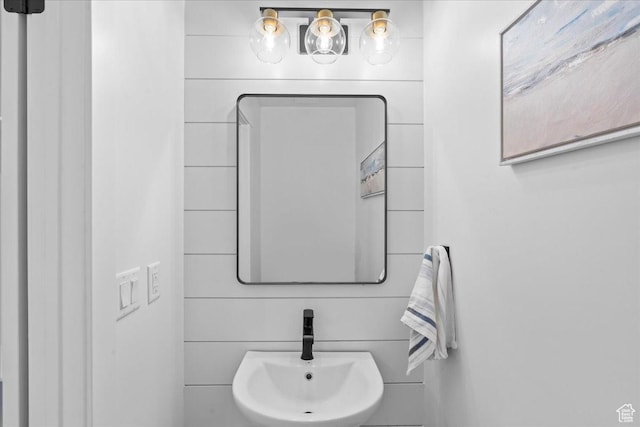 692 E Country Breeze Cir S, Draper, UT 84020 - bathroom with a sink