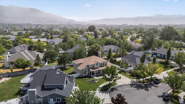 692 E Country Breeze Cir S, Draper, UT 84020 - aerial view of residential area with mountains