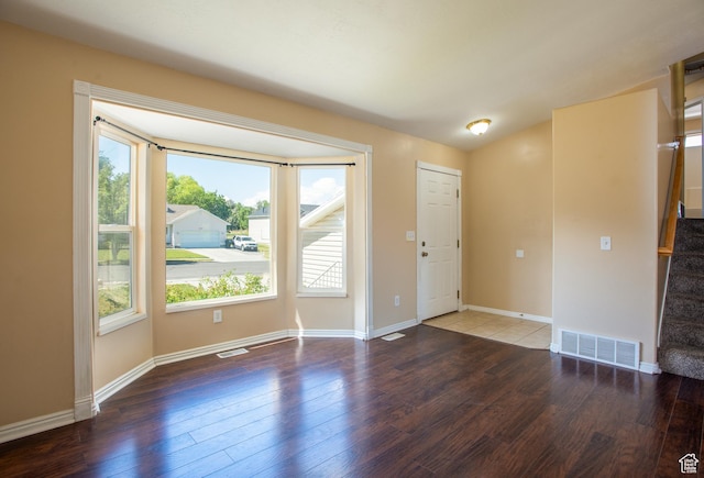 494 W 600 S, Tooele, UT 84074 - entrance foyer with stairs and hardwood / wood-style floors