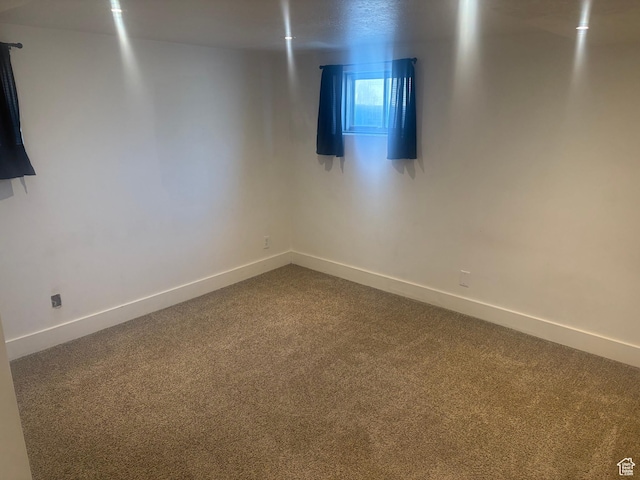 585 S 600 W, Heber City, UT 84032 - empty room with dark carpet