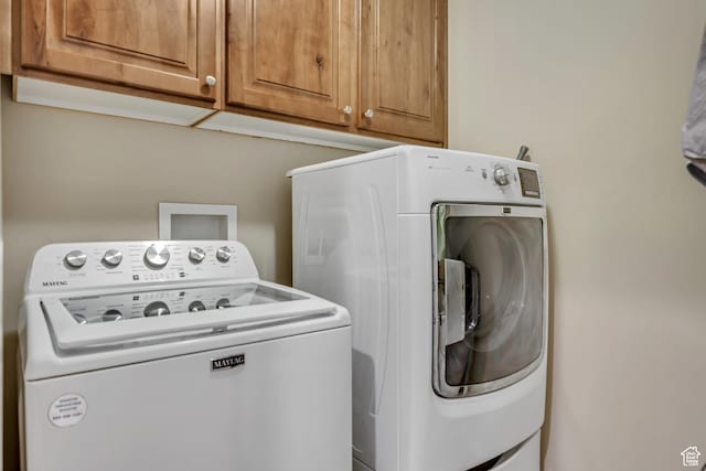 10253 S Clarks Hill Dr, South Jordan, UT 84009 - washroom featuring cabinet space and separate washer and dryer