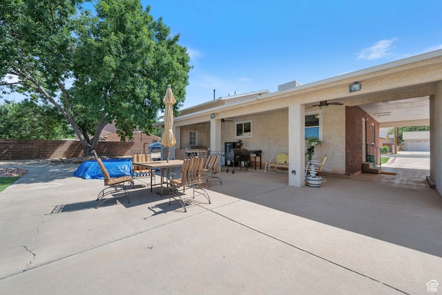 320 S 460 W, Hurricane, UT 84737 - view of patio with outdoor dining area and a ceiling fan