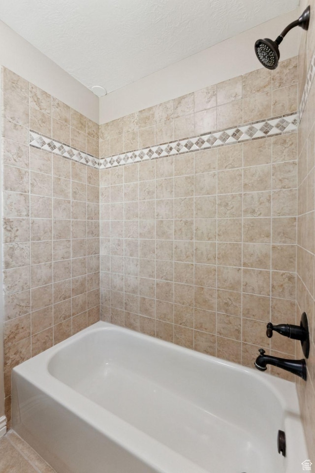 14318 S Butterfield Park Way, Herriman, UT 84096 - full bathroom featuring shower / bathtub combination