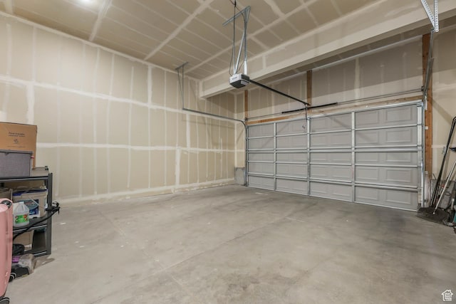 8151 St Cecilia St S, Eagle Mountain, UT 84005 - view of garage