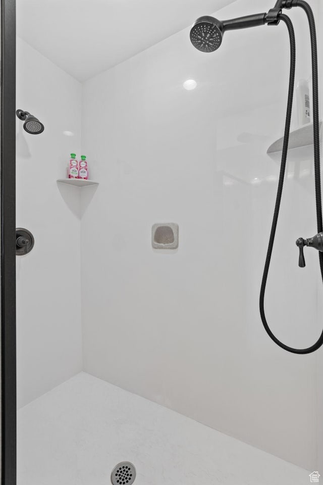 6613 W 200 N, Ogden, UT 84404 - full bathroom featuring a shower