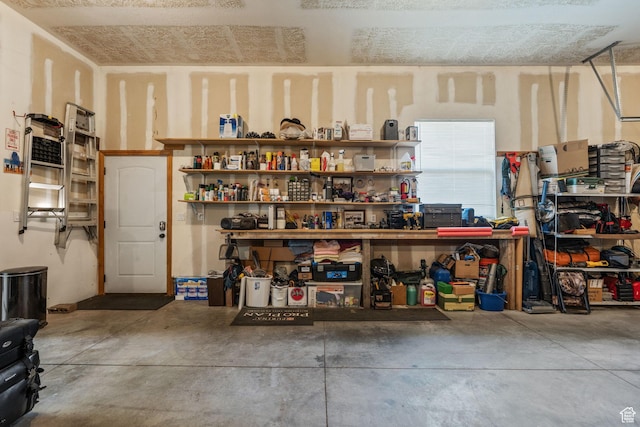 6613 W 200 N, Ogden, UT 84404 - view of garage