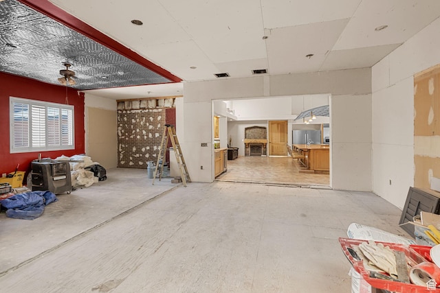 143 E 200 S, St George, UT 84770 - interior space