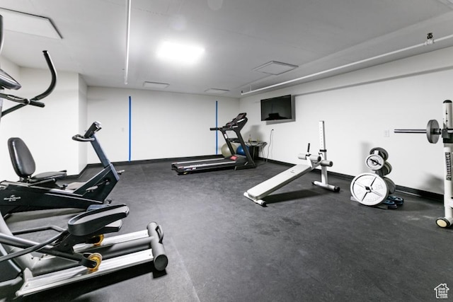 245 N Vine St Unit 205, Salt Lake City, UT 84103 - workout area with baseboards