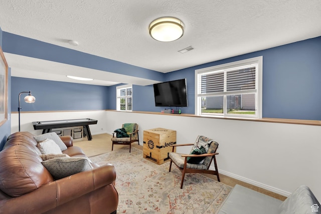 5318 S 4300 W, Hooper, UT 84315 - living area with baseboards and a textured ceiling