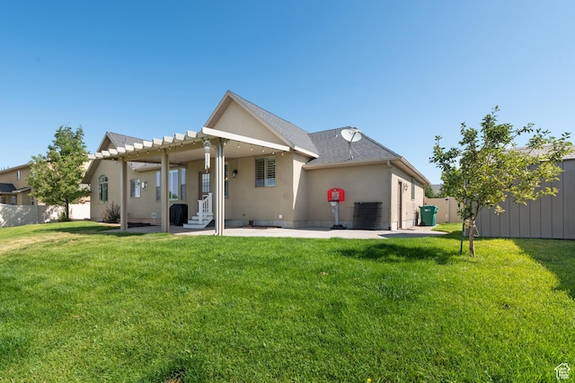 3535 W Overlook Dr, Layton, UT 84041 - back of property with stucco siding and a patio area