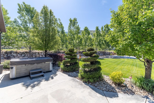 39 E 1800 S, Perry, UT 84302 - view of patio / terrace featuring a hot tub