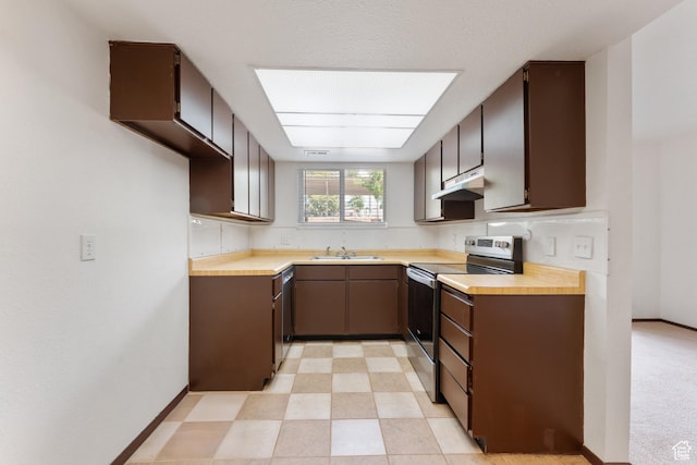 1040 E Quail Park Dr Unit B, Millcreek, UT 84117 - kitchen with appliances with stainless steel finishes and under cabinet range hood