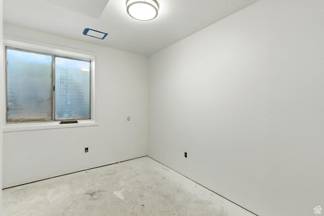 585 N 700 E, Nephi, UT 84648 - empty room with unfinished concrete flooring