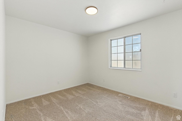 585 N 700 E, Nephi, UT 84648 - empty room with carpet